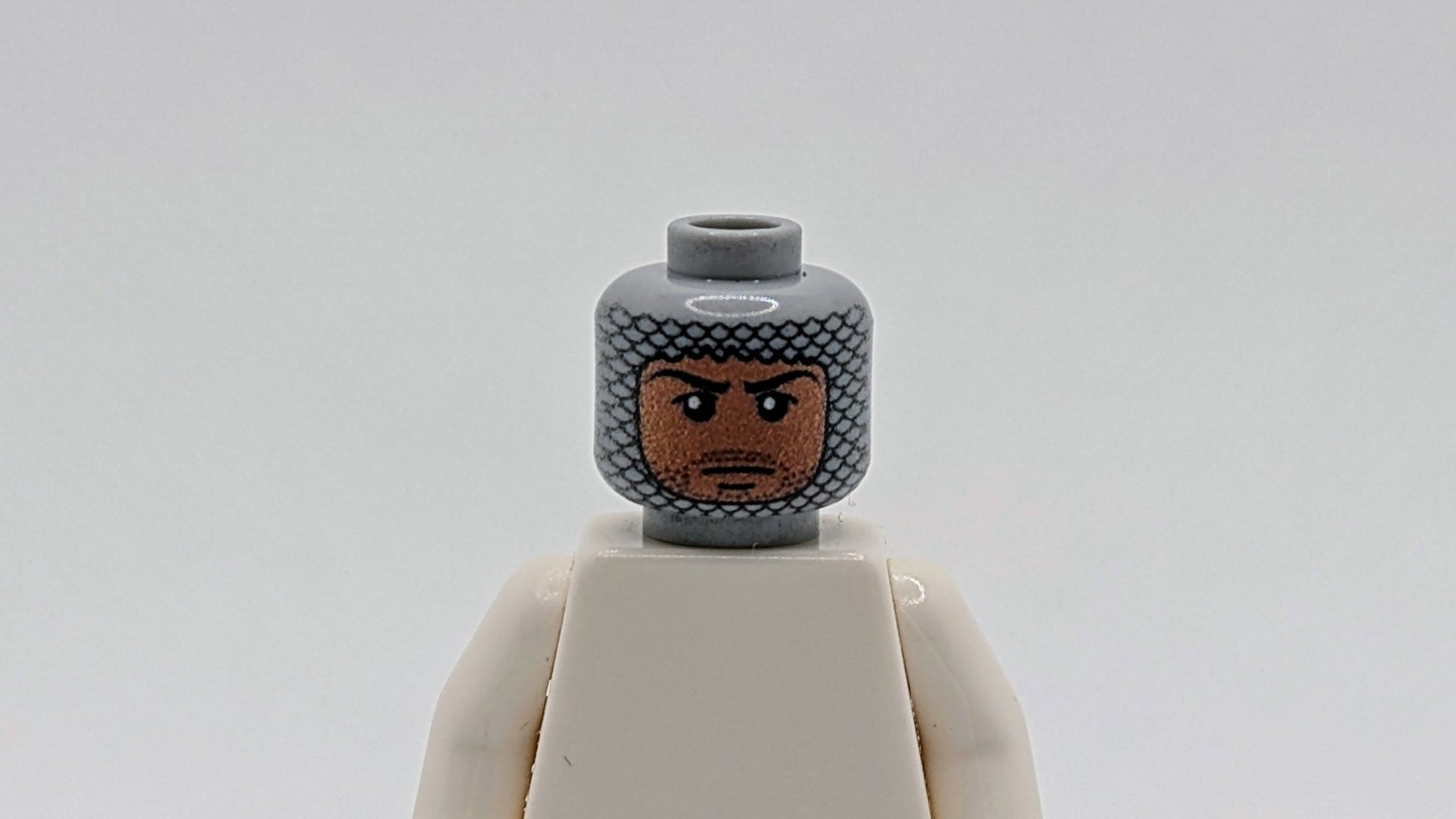Chainmail Coif Head by Saber - Scorpion's Lair - RPGminifigs
