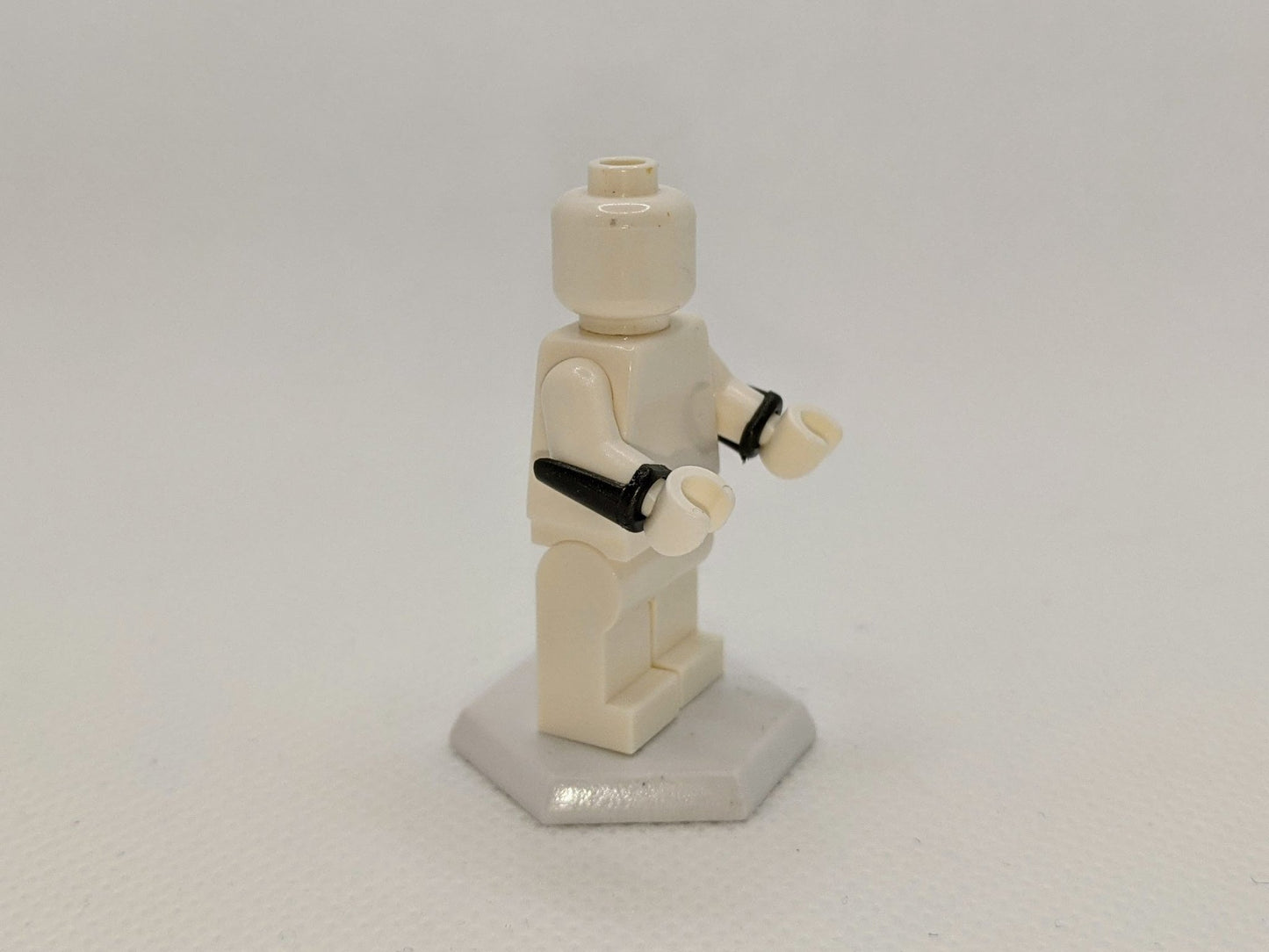 Vambraces by Brick Forge - RPGminifigs