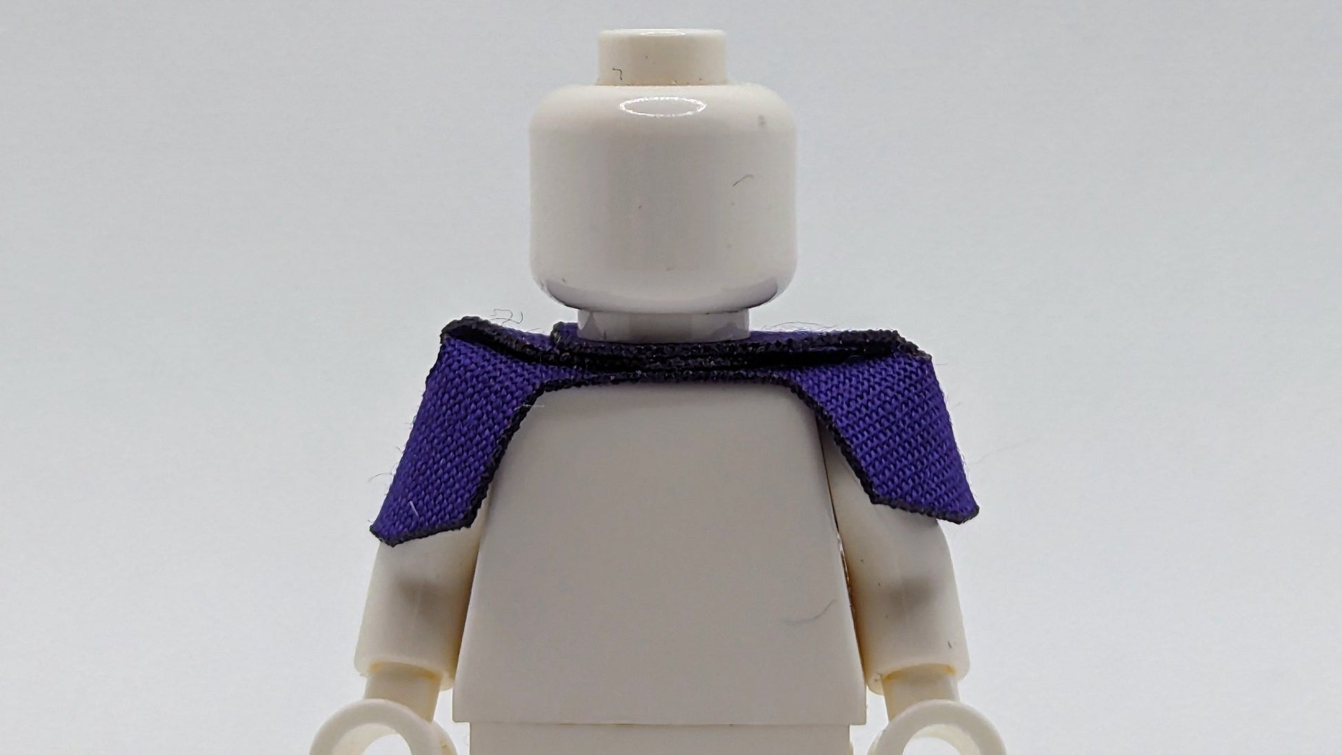 Armor Shoulder Pauldron by capes4minifigs - RPGminifigs