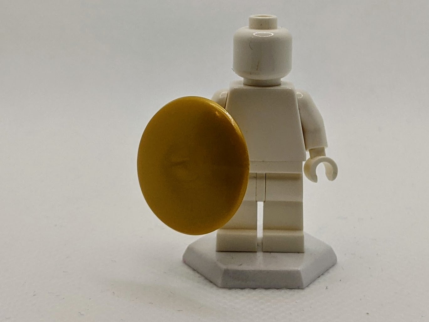 Battle Shield by Brick Forge - RPGminifigs