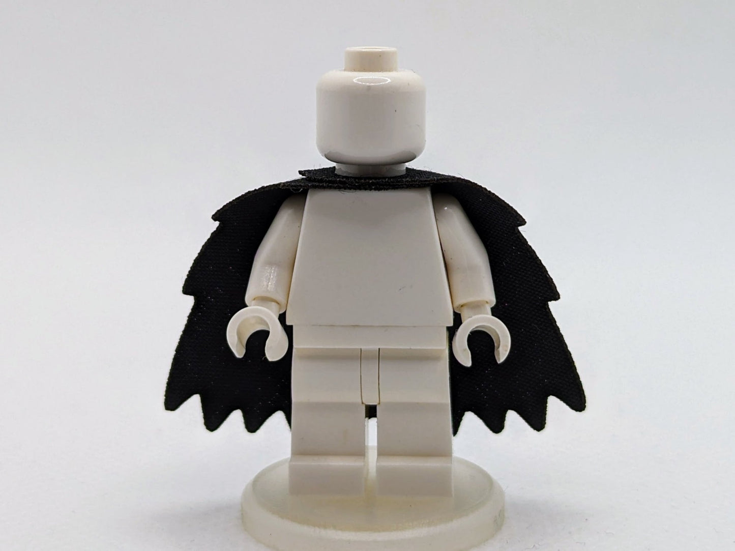 Jagged Cape by capes4minifigs - RPGminifigs