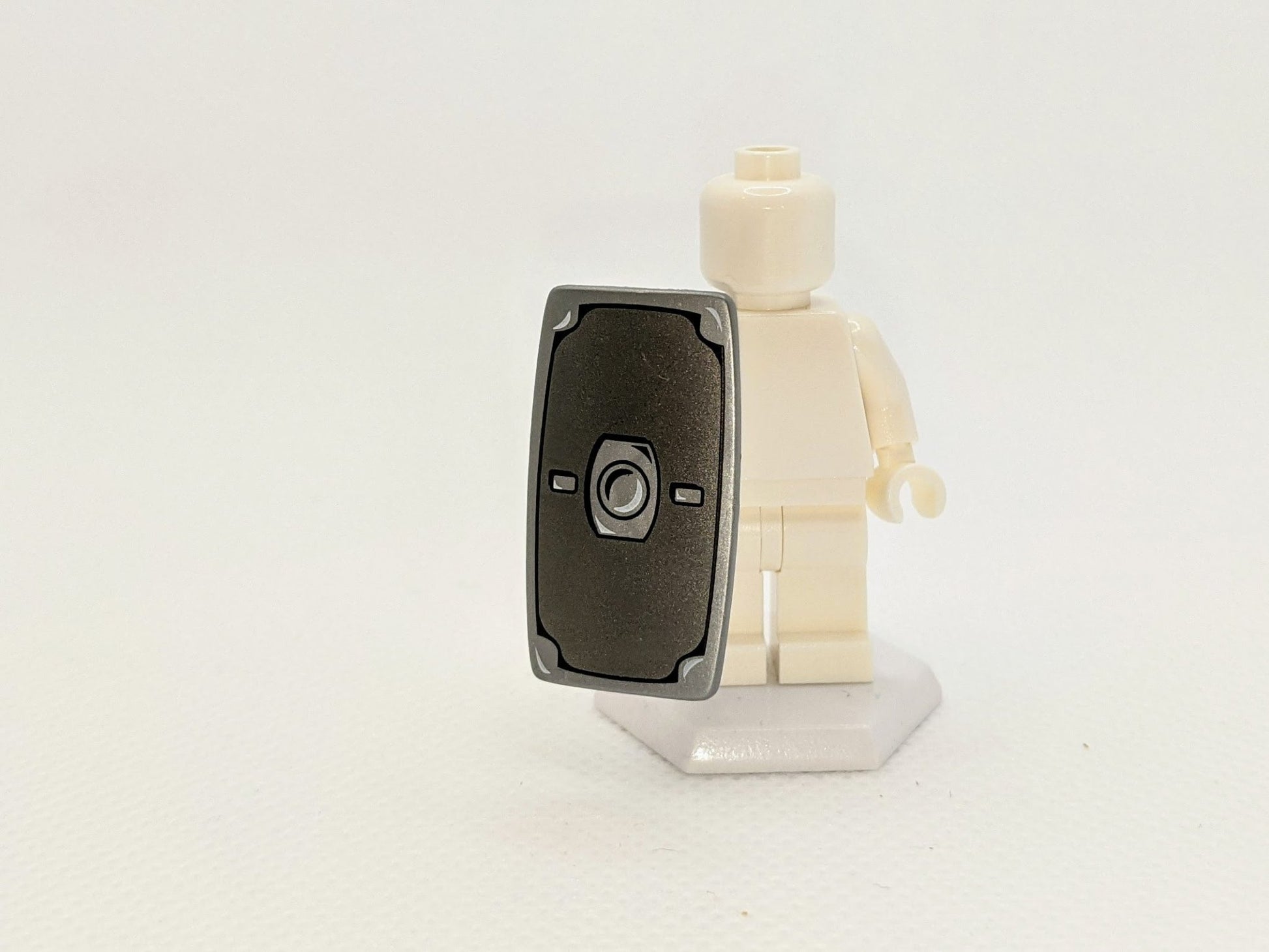 Military Shield by Brick Forge - RPGminifigs