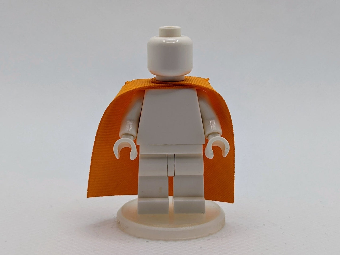 Over-Shoulder Cape by capes4minifigs - RPGminifigs