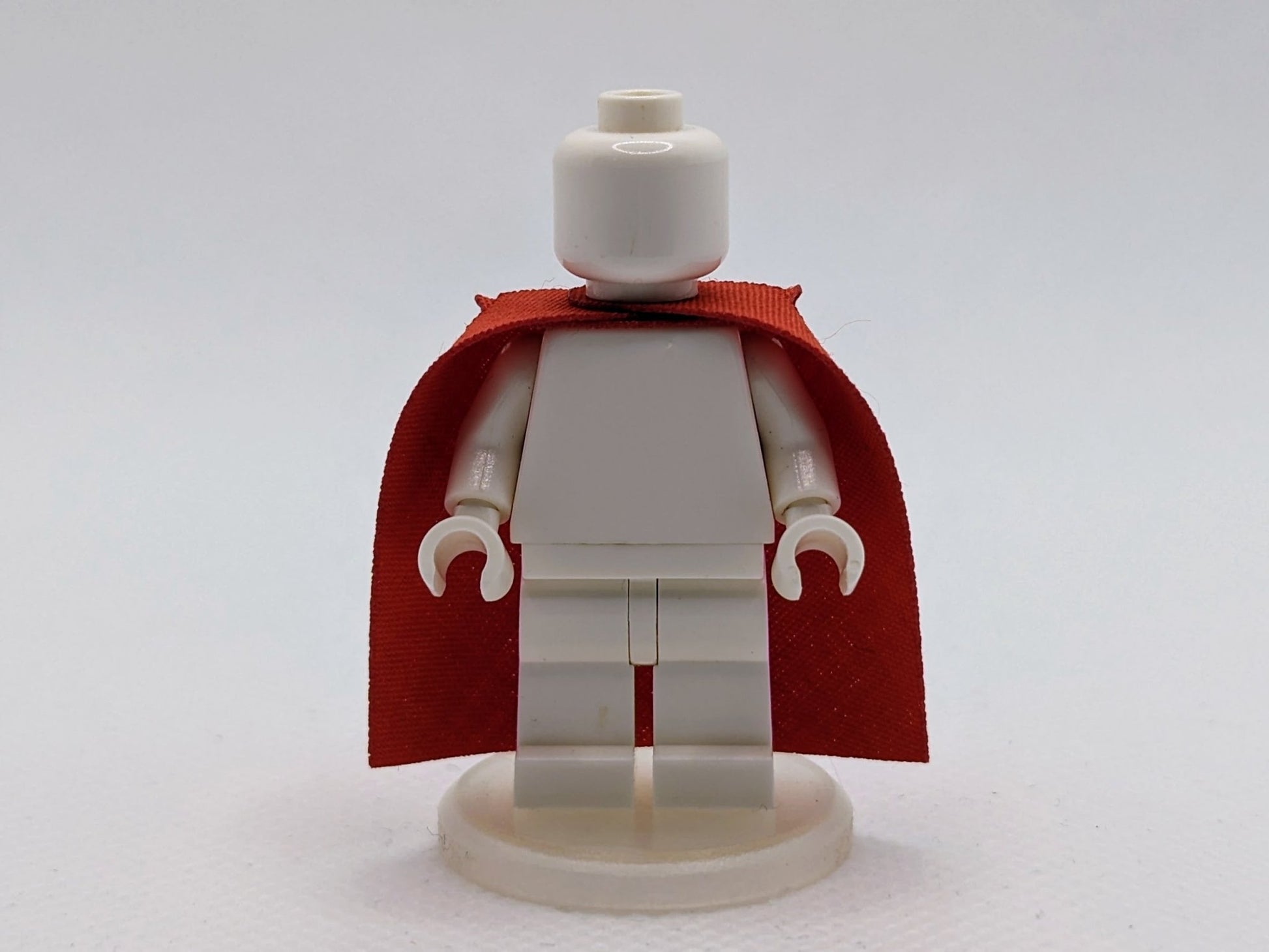 Over-Shoulder Cape by capes4minifigs - RPGminifigs