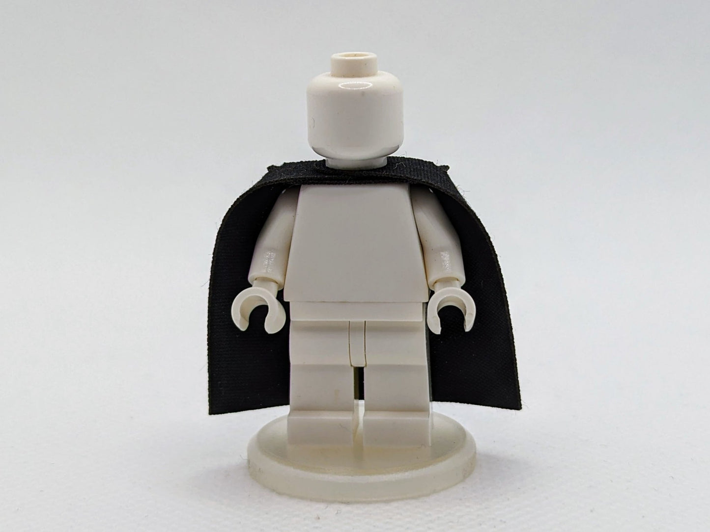 Over-Shoulder Cape by capes4minifigs - RPGminifigs