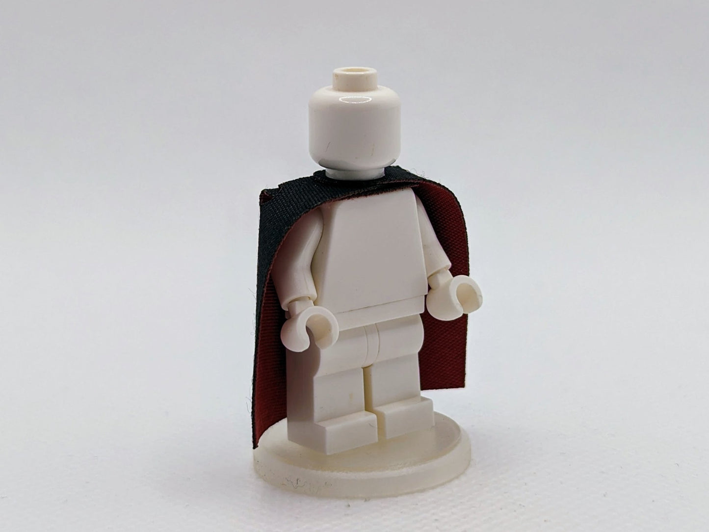 Over-Shoulder Cape by capes4minifigs - RPGminifigs