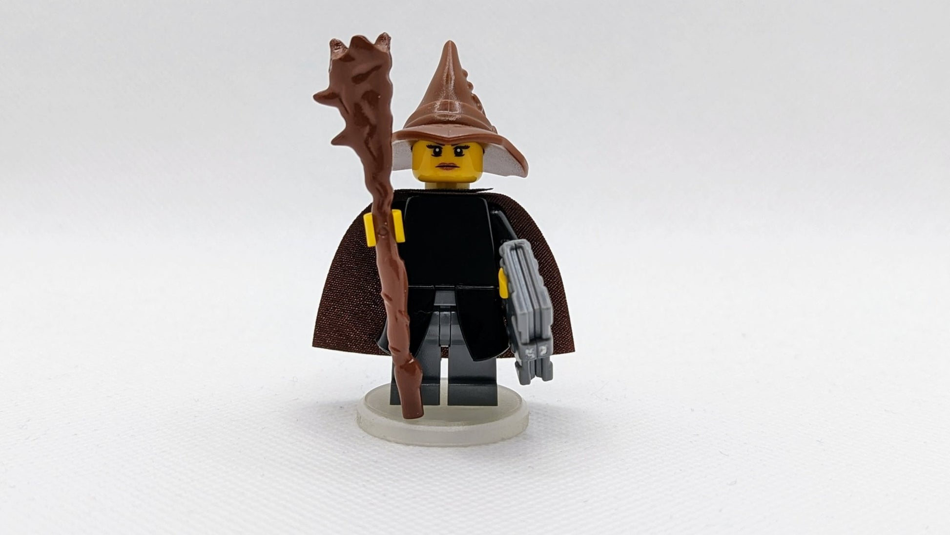 Wizard - Human Female - RPGminifigs