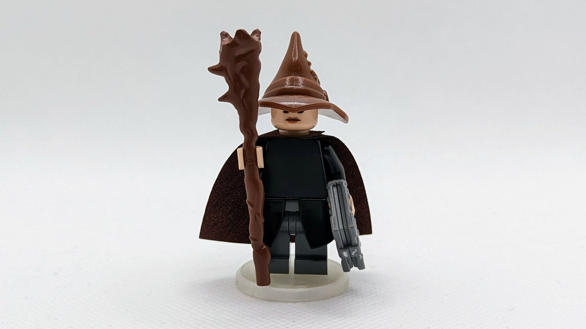 Wizard - Human Female - RPGminifigs